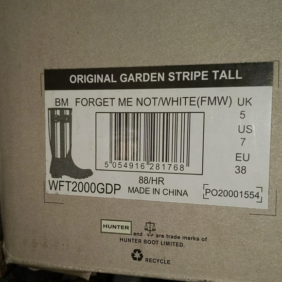 Baby Blue Hunter Wellies - Picture 3 of 3